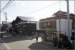 写真:中七日町通り